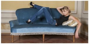 Modella lookbook jeans Prato Firenze